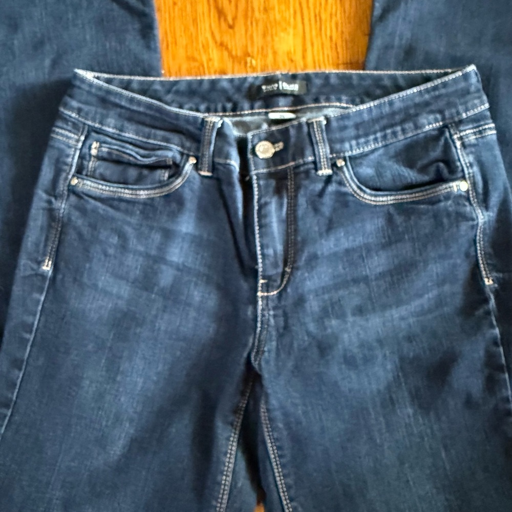 WHBM “Blanc” Straight Leg Jeans – Size 8R | Dark Wash | Effortlessly Elevated